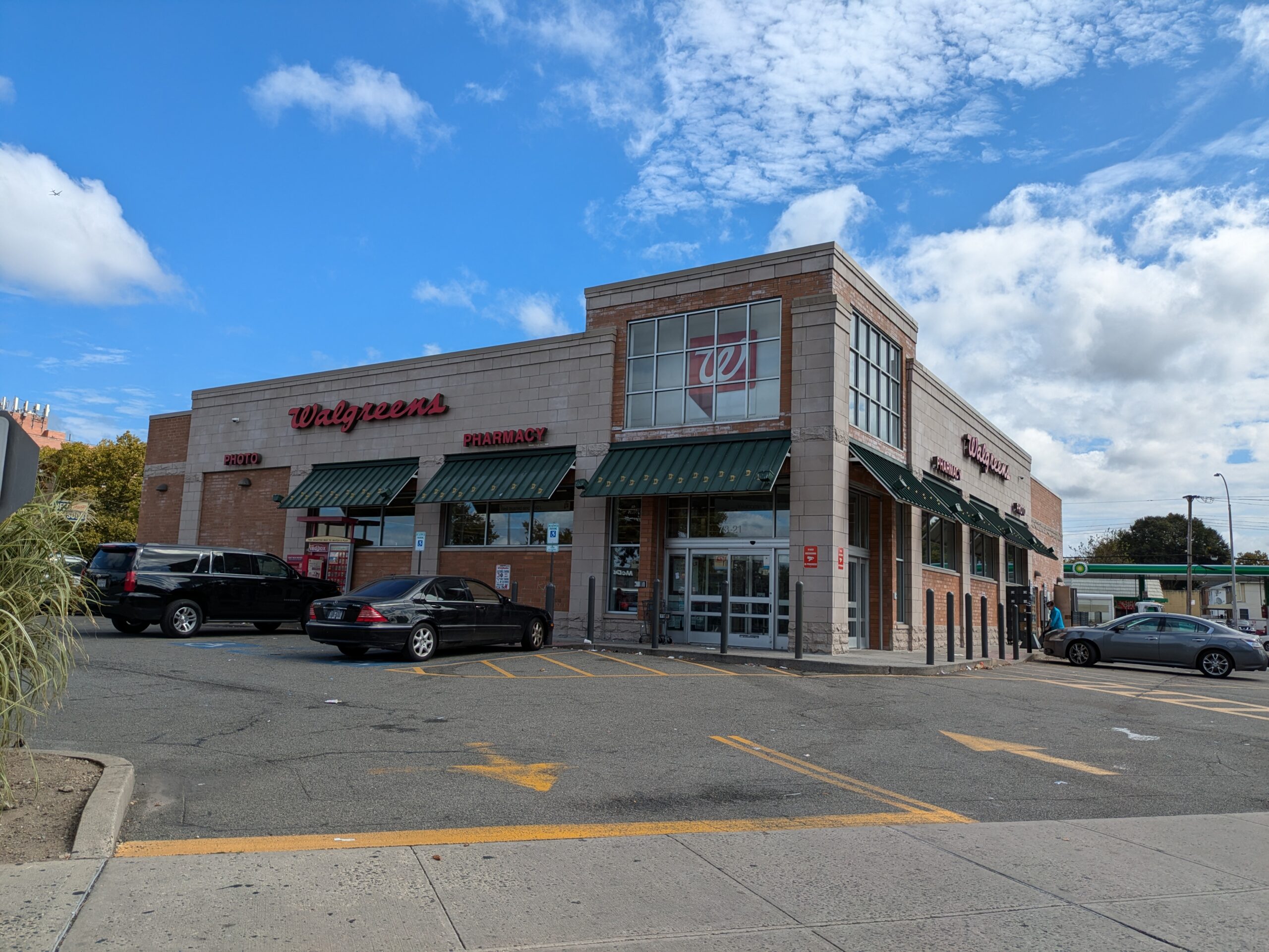 7315 Kissena Boulevard Meridian Capital Group