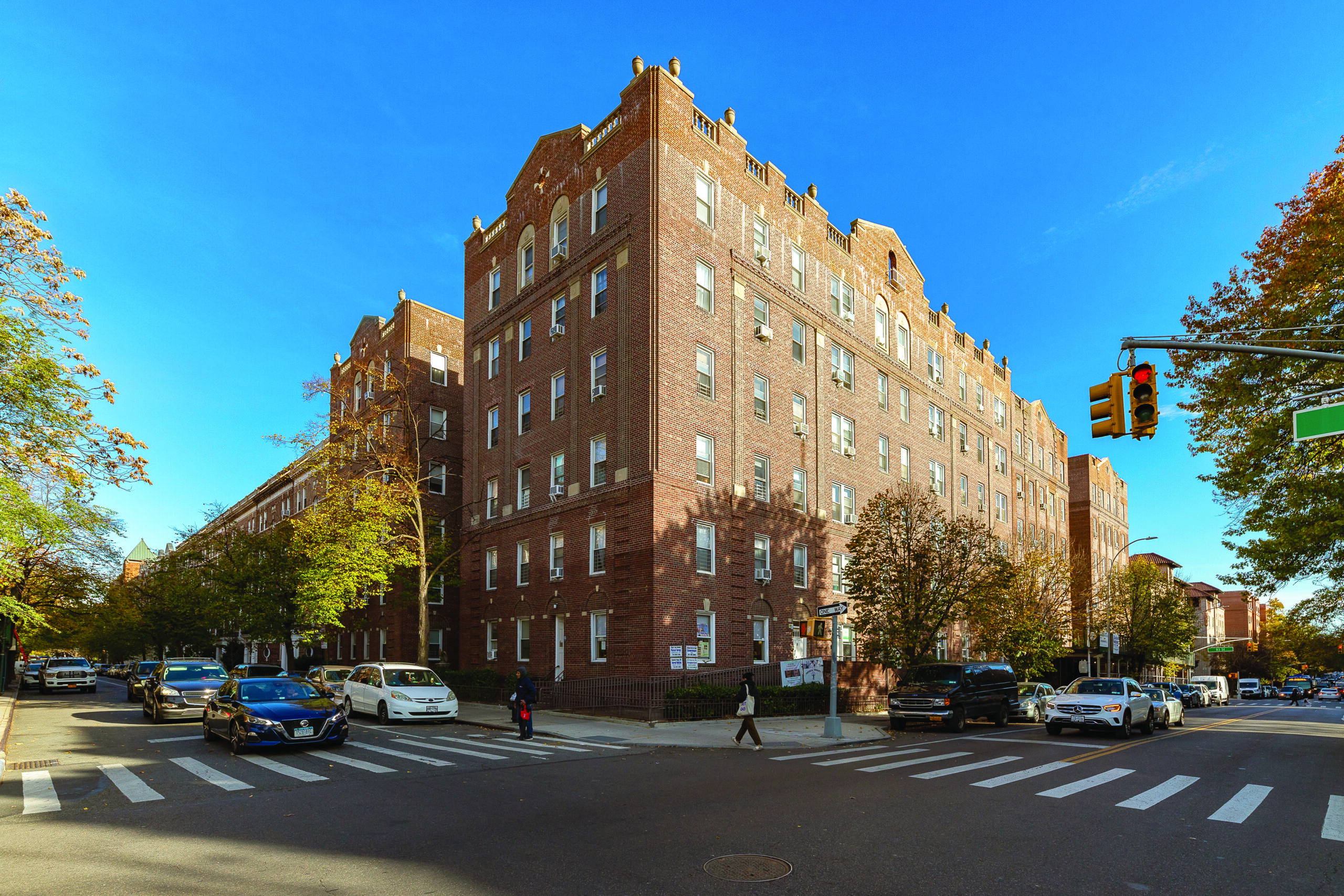 20241114_JacksonHts3Bldgs-0122 B CMYK